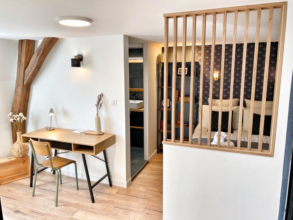 Le Repere Des Sommeliers - Sejour A Auxerre Apartamento Exterior foto